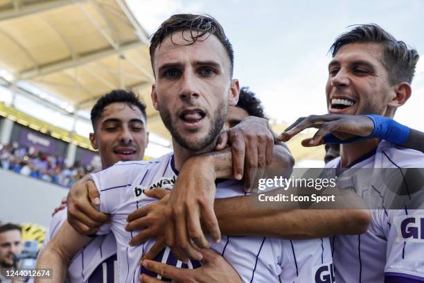 Stijn SPIERINGS - 08 Branco VAN DEN BOOMEN during the Ligue 1 Uber Eats match between Toulouse FC and Angers SCO at Stadium Municipal on October 16,...