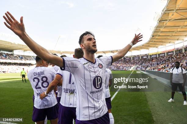 Branco VAN DEN BOOMEN during the Ligue 1 Uber Eats match between Toulouse FC and Angers SCO at Stadium Municipal on October 16, 2022 in Toulouse,...