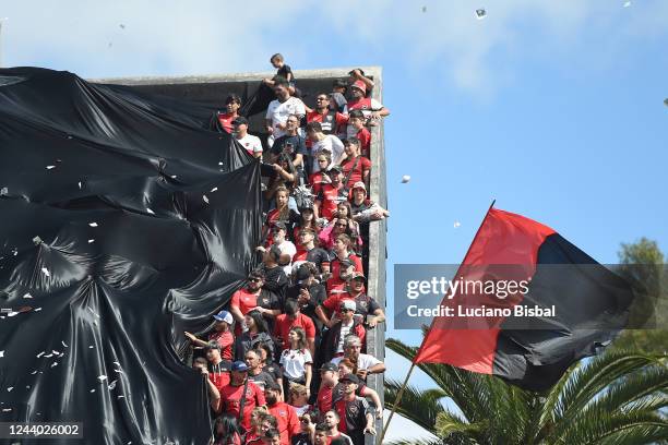 Fans of Newell´s Old Boys celebrate during a match between Newell´s Old Boys and Boca Juniors as part of Liga Profesional 2022 at Estadio El Coloso...