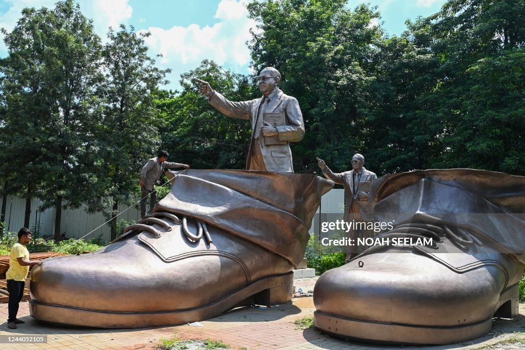 INDIA-POLITICS-STATUE