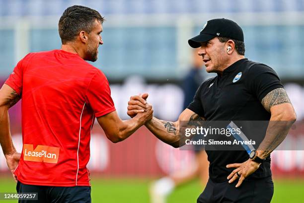 Joe Tacopina chairman of Spal greets Kevin Strootman of Genoa prior to kick-off in the Coppa Italia match between Genoa CFC and Spal at Stadio Luigi...