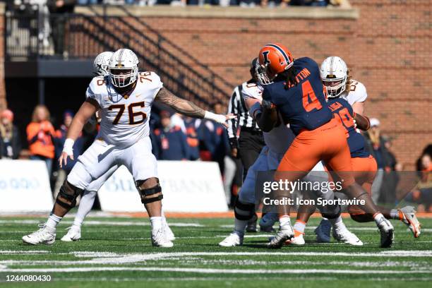 Minnesota Golden Gophers offensive lineman Chuck Filiaga blocks during the college football game between the Minnesota Golden Gophers and the...