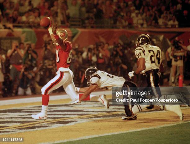 Jerry Rice Hi Resolution 3,301 Jerry Rice Photos Stock Photos, High-Res Pictures, and Images ...