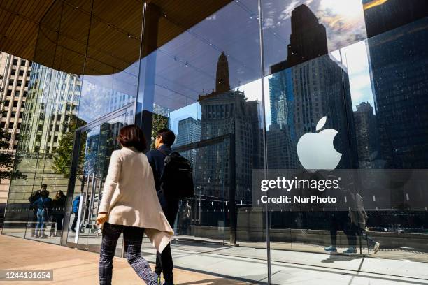 Apple store in Chicago, United States, on October 14, 2022.