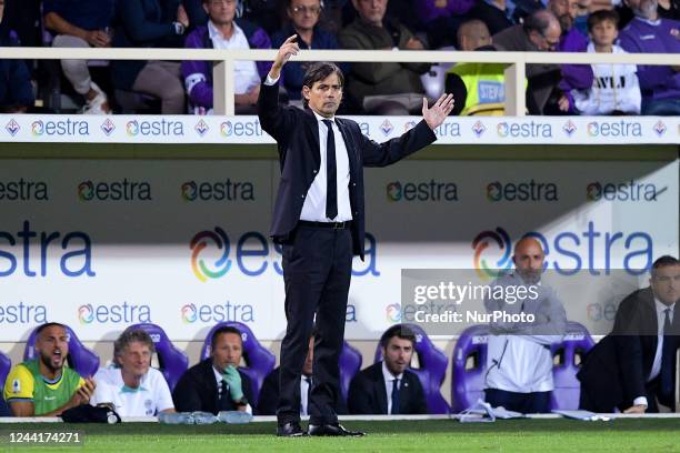 Simone Inzaghi of FC Internazionale gestures during the Serie A match between ACF Fiorentina and FC Internazionale Milan at Stadio Artemio Franchi,...