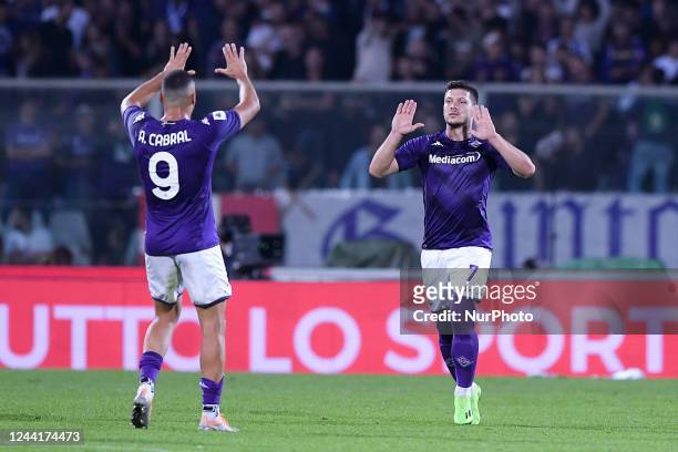 Luka Jovic of ACF Fiorentina celebrates after scoring third goal during the Serie A match between ACF Fiorentina and FC Internazionale Milan at...