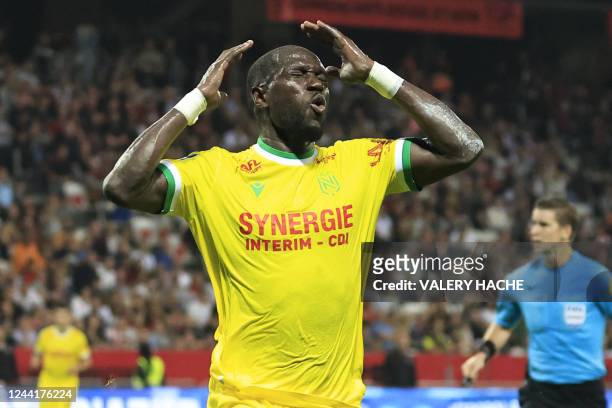 Nantes' French midfielder Moussa Sissoko reacts during the French L1 football match between OGC Nice and FC Nantes at the Allianz Riviera Stadium in...
