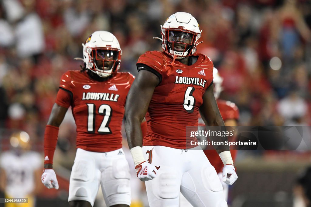 COLLEGE FOOTBALL: OCT 22 Pitt at Louisville