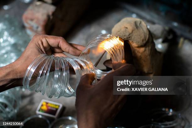 Bangle Making Indian Glass Bangles Photos and Premium High Res Pictures - Getty Images