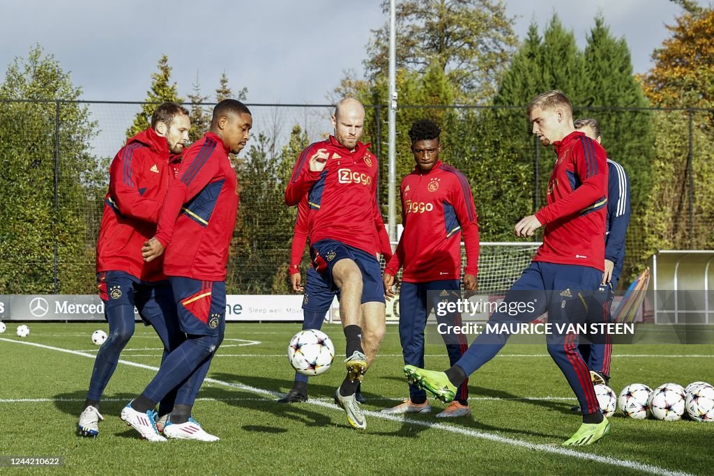 FBL-EUR-C1-AJAX-TRAINING