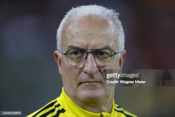 Dorival Junior coach of Flamengo looks on during a match between Flamengo and Santos as part of Brasileirao 2022 at Maracana Stadium on October 25,...