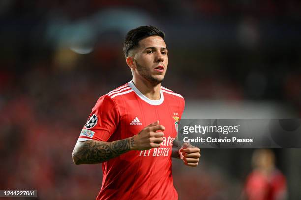 Enzo Fernandez of SL Benfica in action during the UEFA Champions League group H match between SL Benfica and Juventus at Estadio do Sport Lisboa e...