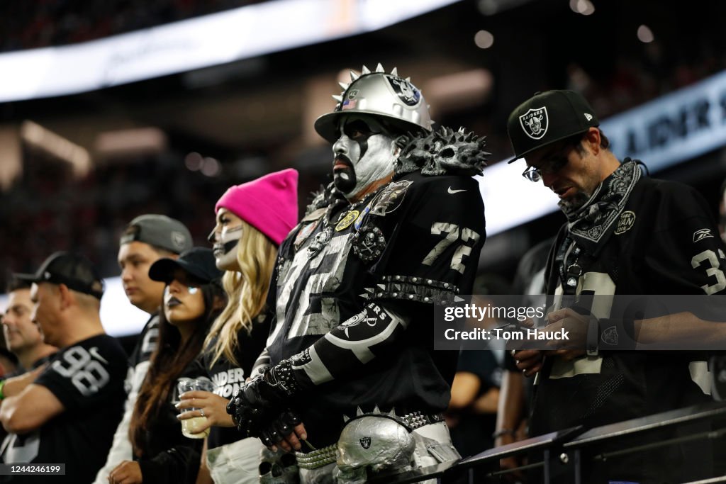 Kansas City Chiefs v Las Vegas Raiders