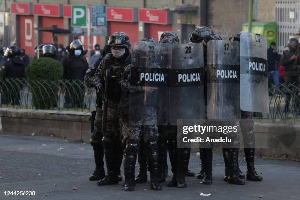 1,852 Bolivia Police Stock Photos, HighRes Pictures, and Images