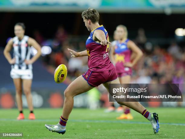 Dakota Davidson of the Lions kicks the ball during the 2022 S7 AFLW Round 10 match between the Brisbane Lions and the Collingwood Magpies at Metricon...