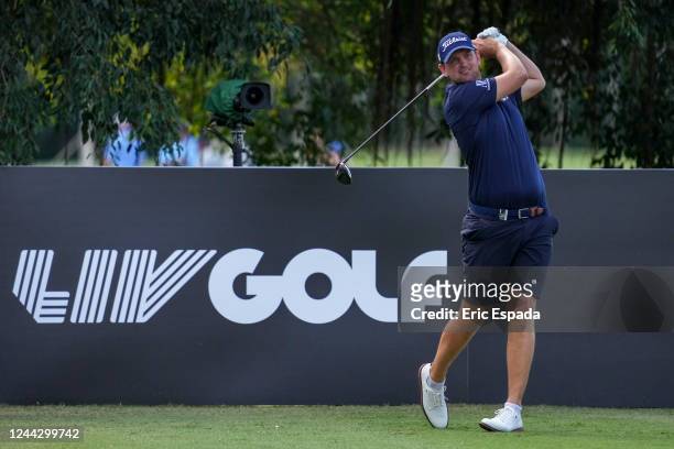 Bernd Wiesberger of Hy Flyers GC plays his shot from the fifth tee during the quarterfinals of the LIV Golf Invitational - Miami at Trump National...