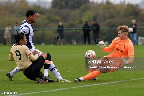 Leo Castledine of Chelsea chips the West Brom goalkeeper during the West Bromwich Albion U18 v Chelsea U18 - U18 Premier League at West Bromwich...