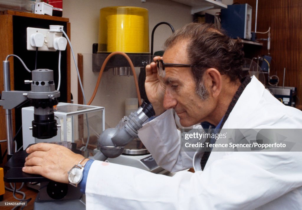 Dr Cesar Milstein - Argentine Biochemist