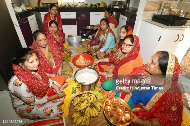 Devotees participate in Chhath Pooja rituals, on October 29, 2022 in Patna, India. Thousands of devotees celebrating Chhath Puja gathered on the...