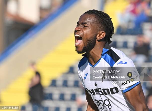 Atalanta's Nigerian forward Ademola Lookman celebrates scoring his team's second goal during the Italian Serie A football match between Empoli and...