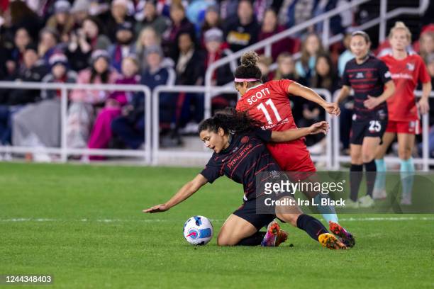 Desiree Scott of Kansas City Current battles for control of the ball against Raquel Rodriguez of Portland Thorns FC in the first half of the 2022...