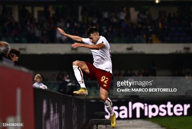 Romas Italian forward Stephan El Shaarawy celebrates after he scored a third goal for his team during the Italian Serie A football match between...