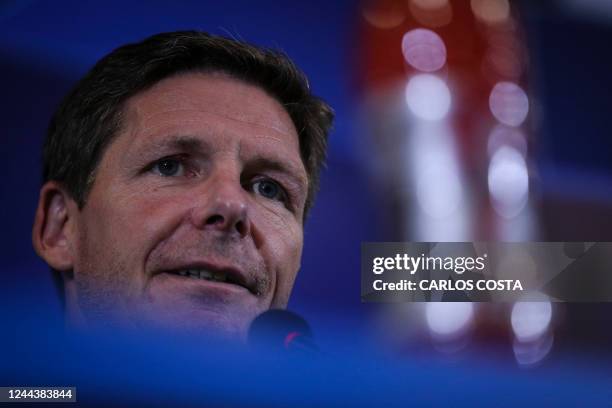 Frankfurt's Austrian coach Oliver Glasner addresses a press conference at the Alvalade stadium in Lisbon, on October 31 on the eve of their UEFA...