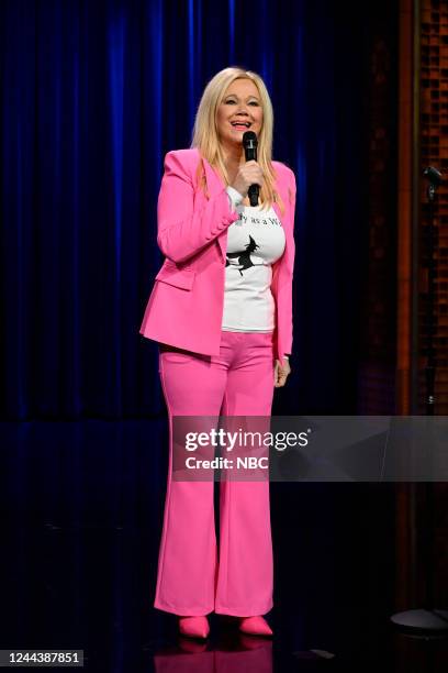 Comedian Rhea The Caroline Rhea Show Photos and Premium High Res Pictures - Getty Images