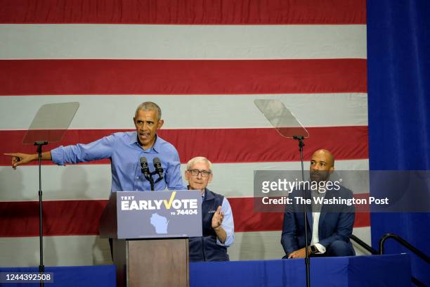 Milwaukee, WI Former President Barack Obama speaks at a rally alongside Wisconsin Governor Tony Evers , and Lieutenant Governor Mandela Barnes , at...