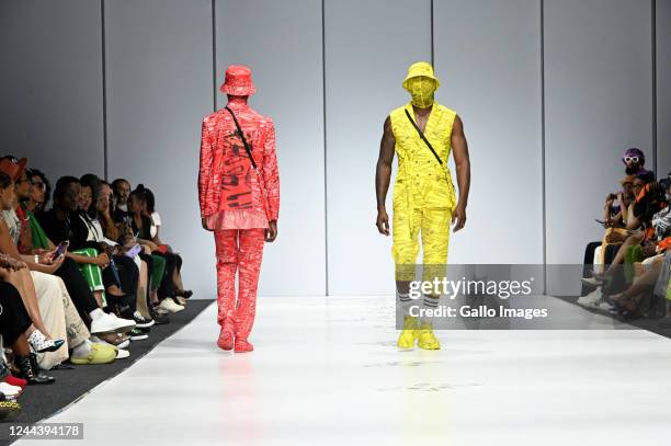 Loxion Kulca Photos And Premium High Res Pictures Getty Images loxion-kulca-photos-and-premium-high-res-pictures-getty-images