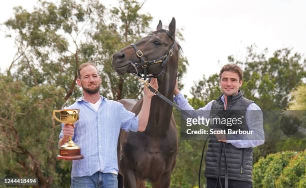 Trainers Ciaron Maher and David Eustace pose with Melbourne Cup Winner Gold Trip at Cranbourne Racecourse on November 02, 2022 in Cranbourne,...