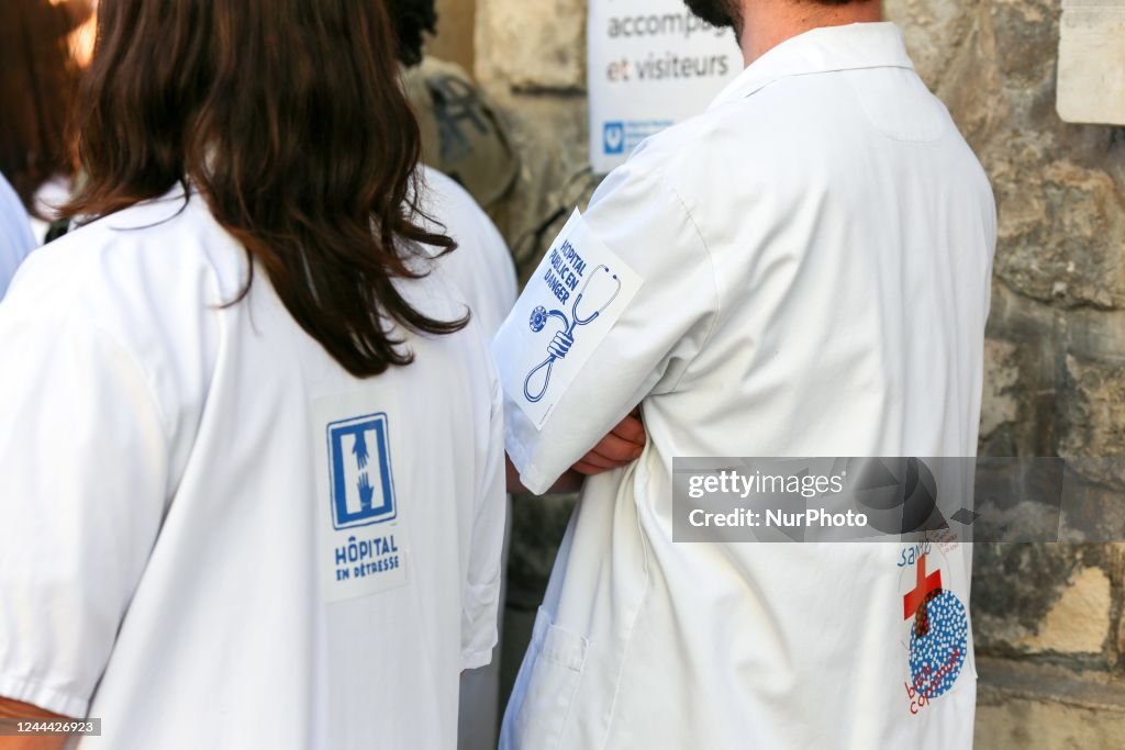French Paediatric Healthcare Workers Walk To The Elysee Palace