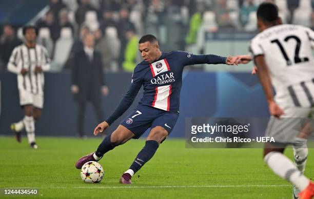 Kylian Mbappé of Paris Saint-Germain FC scores a goal during the UEFA Champions League Group H match between Juventus and Paris Saint-Germain at...