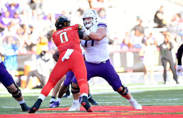 Northwestern guard Peter Skoronski blocks during the Northwestern Wildcats versus Maryland Terrapins game on October 22, 2022 at Capital One Field