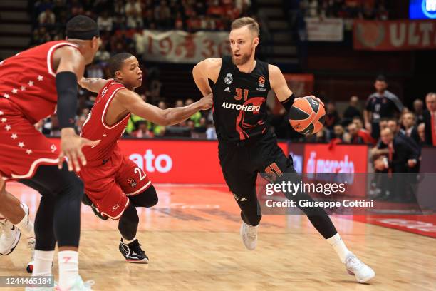 Dzanan Musa in action during the 2022/2023 Turkish Airlines EuroLeague Regular Season Round 6 match between EA7 Emporio Armani Milan and Real Madrid...