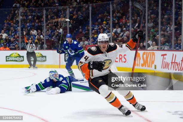 Max Comtois of the Anaheim Ducks celebrates after scoring a goal on Spencer Martin of the Vancouver Canucks during the third period of their NHL game...