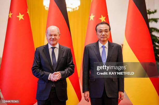 Chinese Premier Li Keqiang meets visiting German Chancellor Olaf Scholz at the Great Hall of the People in Beijing on November 4, 2022.