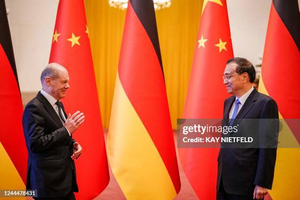 Chinese Premier Li Keqiang meets visiting German Chancellor Olaf Scholz at the Great Hall of the People in Beijing on November 4, 2022.