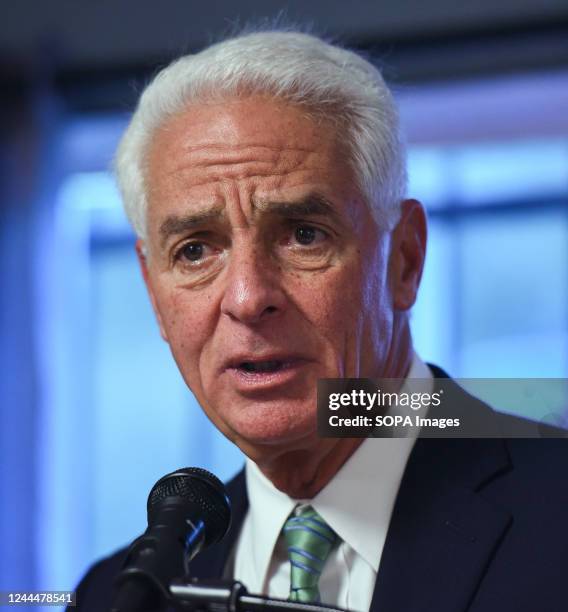 Representative Charlie Crist, the Democratic gubernatorial candidate for Florida, addresses supporters at a campaign stop in Apopka as part of his...