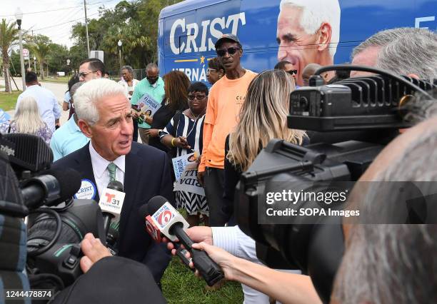 Representative Charlie Crist, the Democratic gubernatorial candidate for Florida, makes a campaign stop in Apopka as part of his Choose Freedom bus...