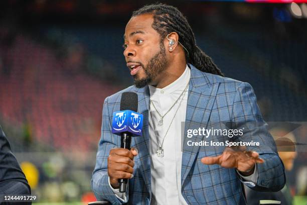 Ken Sherman Photos and Premium High Res Pictures - Getty Images