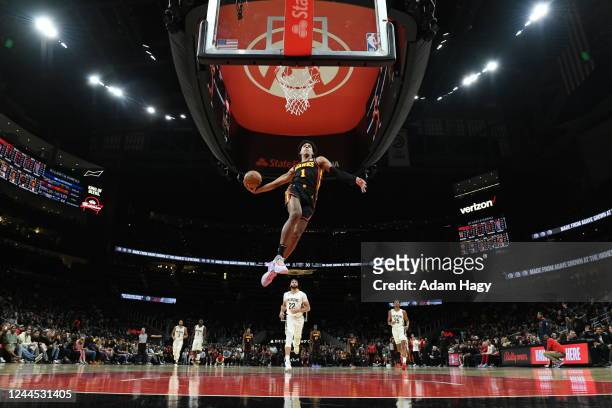 Jalen Johnson of the Atlanta Hawks dunks the ball during the game against the New Orleans Pelicans on November 5, 2022 at State Farm Arena in...