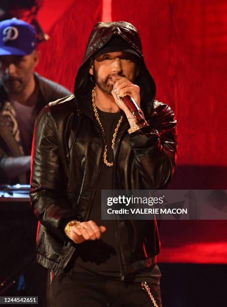 Em Niem Rapper 1,875 Eminem Rapper Stock Photos and High-Res Images - Getty Images