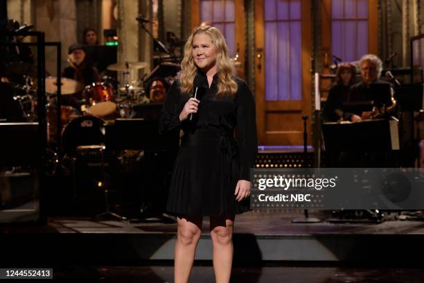 Amy Schumer, Steve Lacy Episode 1831 -- Pictured: Host Amy Schumer during the Monologue on Saturday, November 5, 2022 --