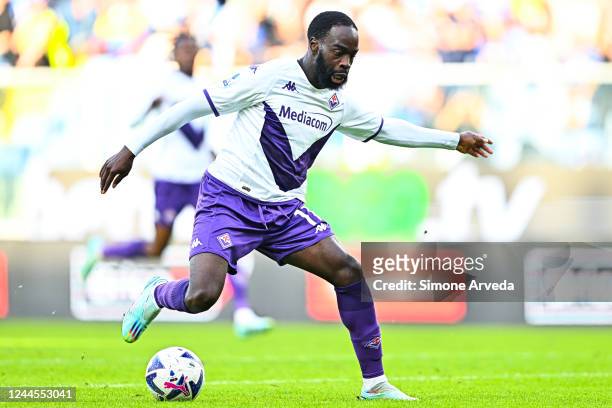 Jonathan Ikoné of Fiorentina is seen in action during the Serie A match between UC Sampdoria and ACF Fiorentina at Stadio Luigi Ferraris on November...