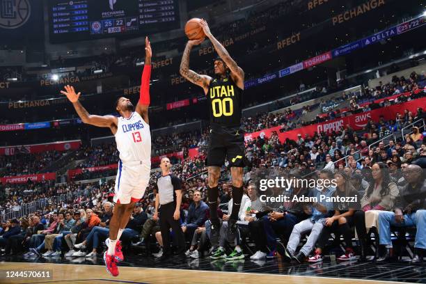 Jordan Clarkson of the Utah Jazz shoots a three point basket during the game against the LA Clippers on November 6, 2022 at Crypto.com Arena in Los...