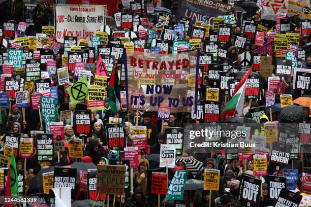 Britain Is Broken national demonstration on the 5th of November 2022 in Central London, United Kingdom. The costs of living crisis is biting and...