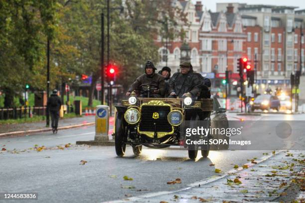 Mors veteran car speeds towards Brighton on the 60 mile run from Hyde park in the annual event. More than 350 veteran cars took part in the annual RM...