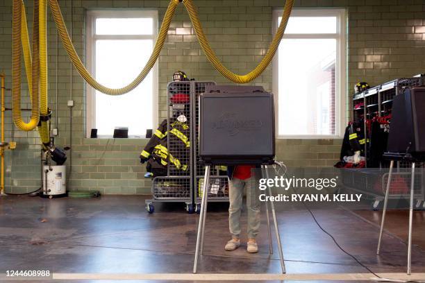 Voter casts a ballot at Richmond Fire Station No. 19 during the US midterm election in Richmond, Virginia, on November 8, 2022.