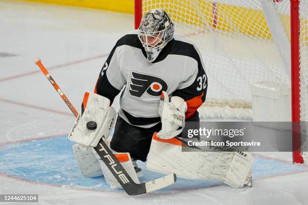 Philadelphia Flyers goaltender Felix Sandstrom makes a glove save during the game between the ST. Louis Blues and the Philadelphia Flyers on November...